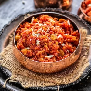 Khoya Gajrela